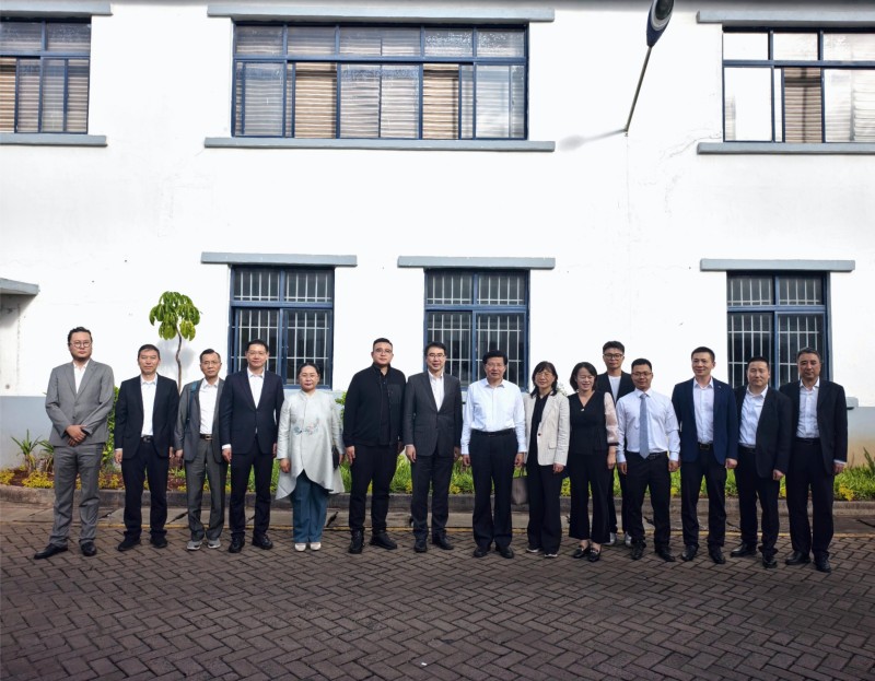 1746585660869572kK69.jpg 2323.jpg