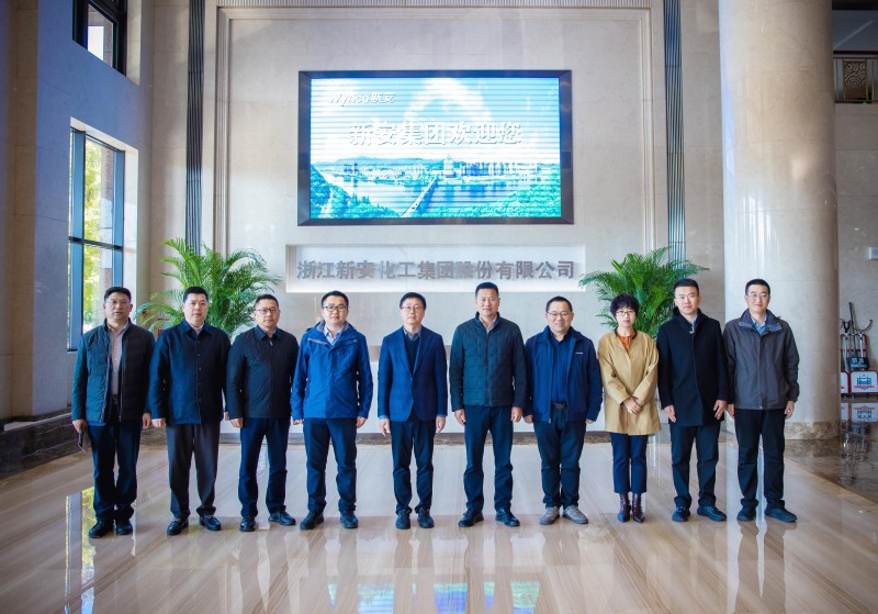 1764550796273522felA.jpg 0I4A9047.jpg